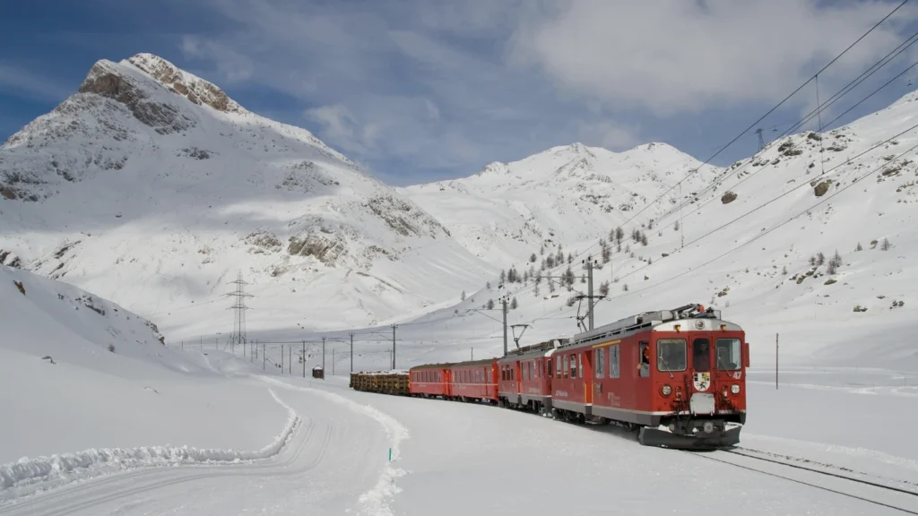 Bilaspur-Manali-Leh railway line