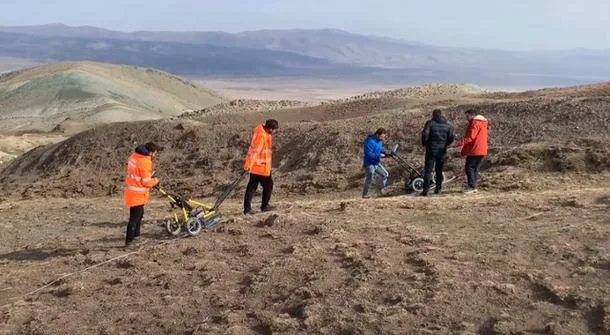 Archaeological researchers investigating the Noah's Ark mystery near Mount Ararat
