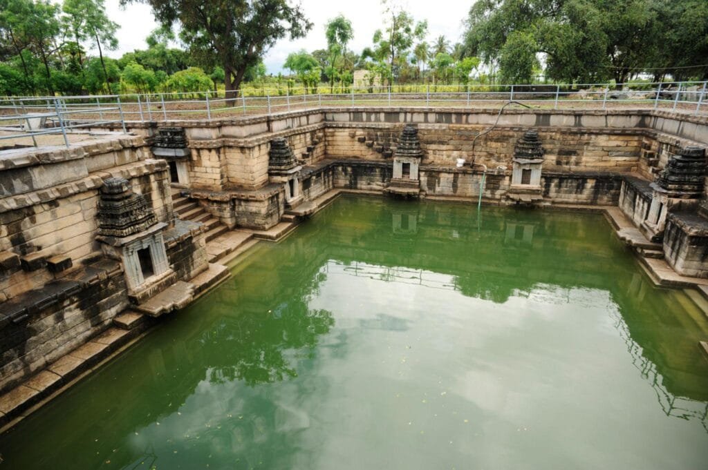 Aerial view of Manikeshwara Temple and Muskin Bhavi at Lakkundi